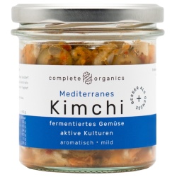 mediterranes Kimchi aus Bayern im Glas, fermentiertes Gemüse mit aktiven Kulturen